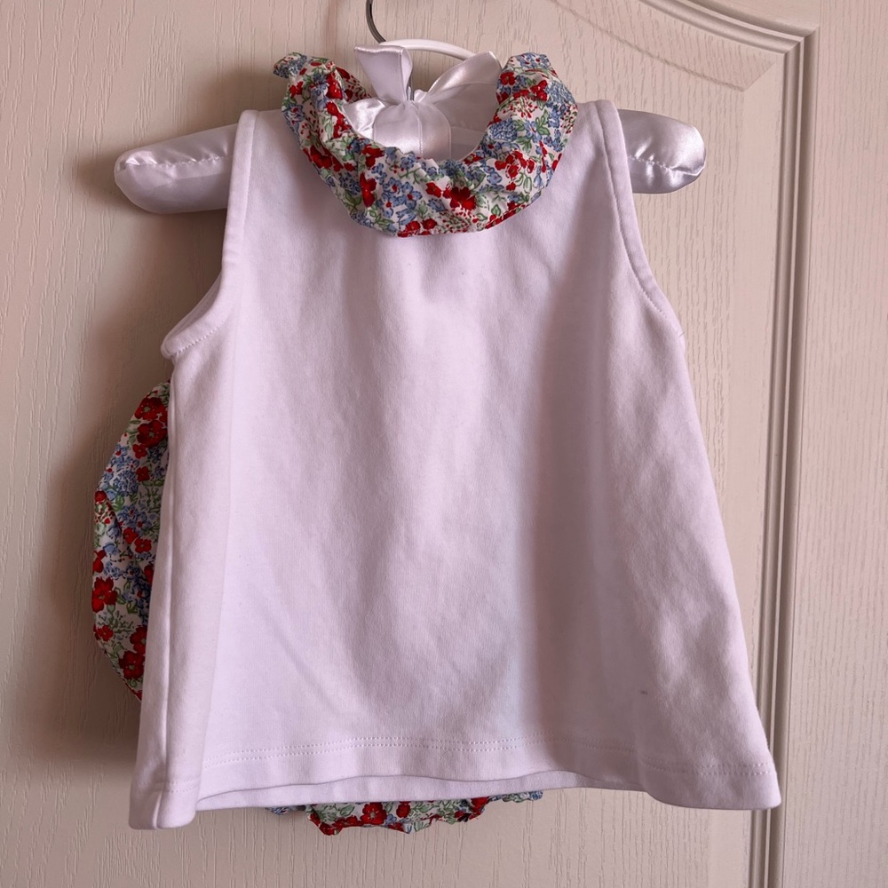 Edgehill Collection Set with Floral Print